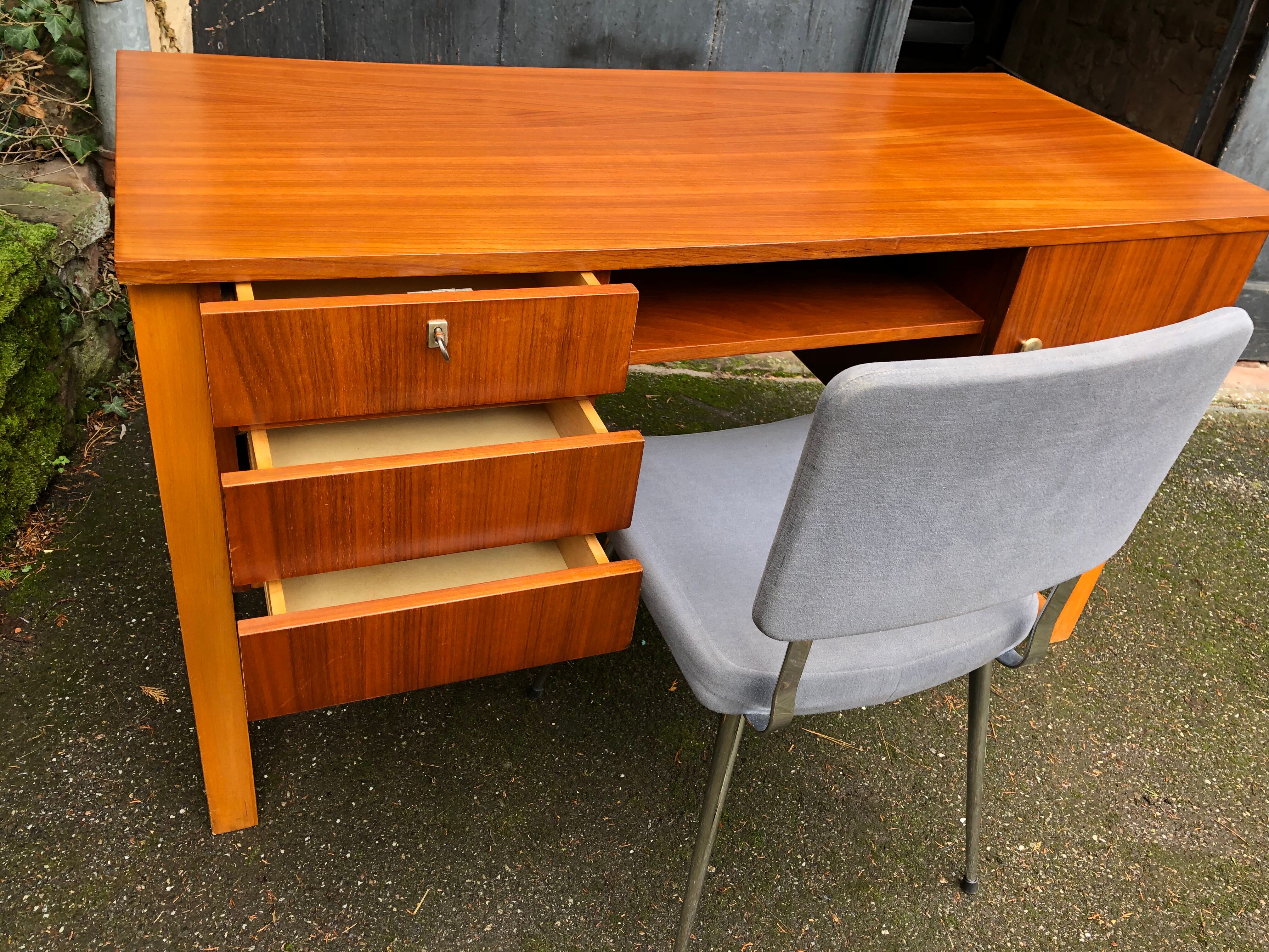 Bureau scandinave en teck et hêtre vernis années 60