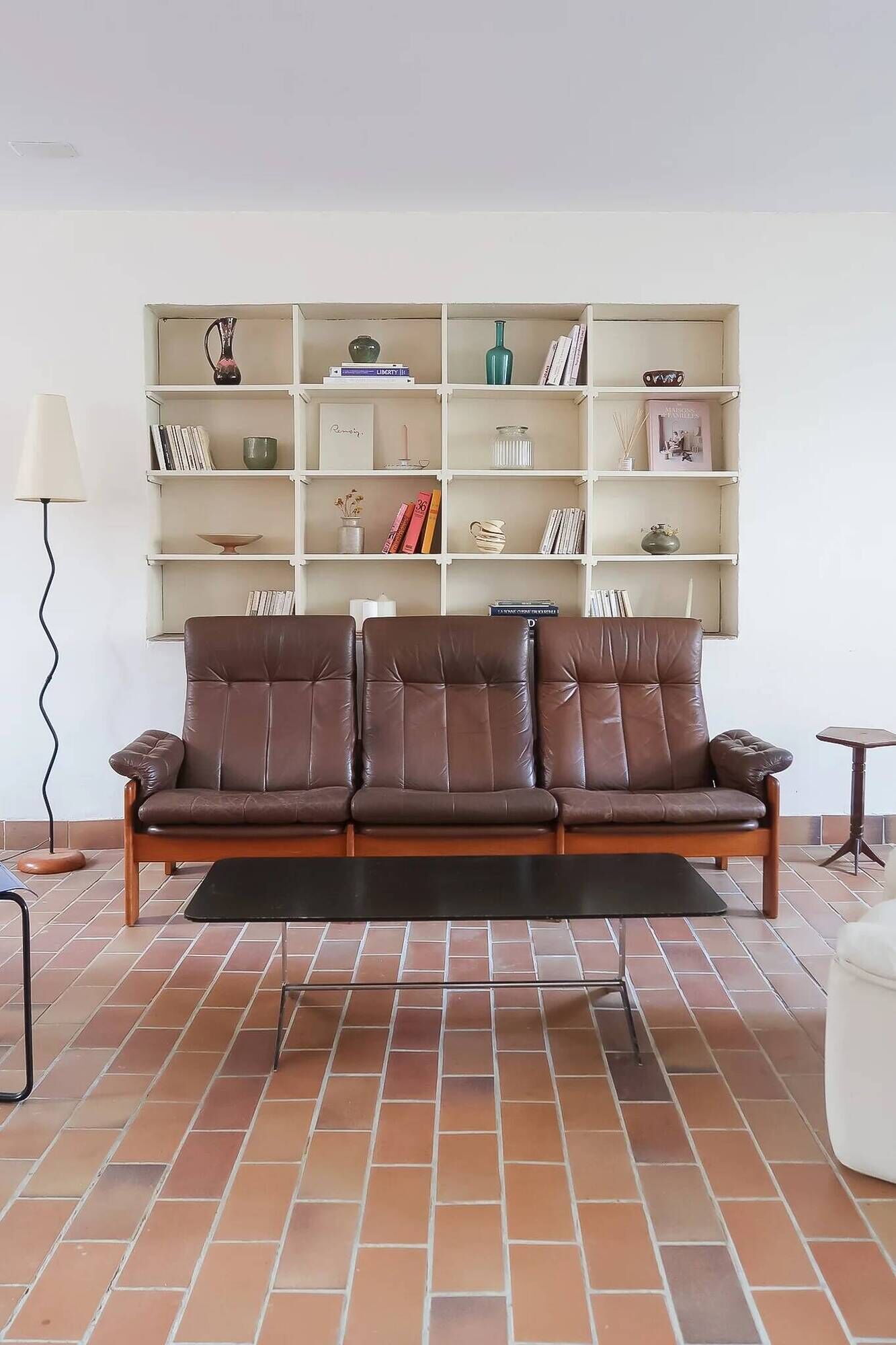 Brown leather 3-seater sofa, Sven Ellekaer for Skipper, 1982.
