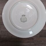 Singer tea cup with built-in tea filter