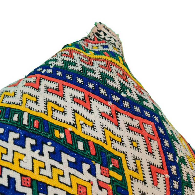 Berber kilim cushion color Azilal