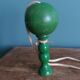 Bilboquet ancien jouet en bois laqué vert
