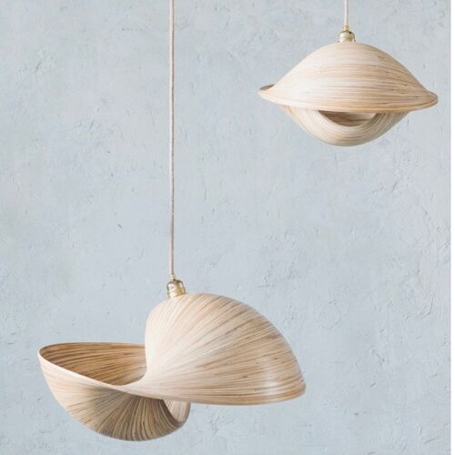 Luminaire design en bambou grand format