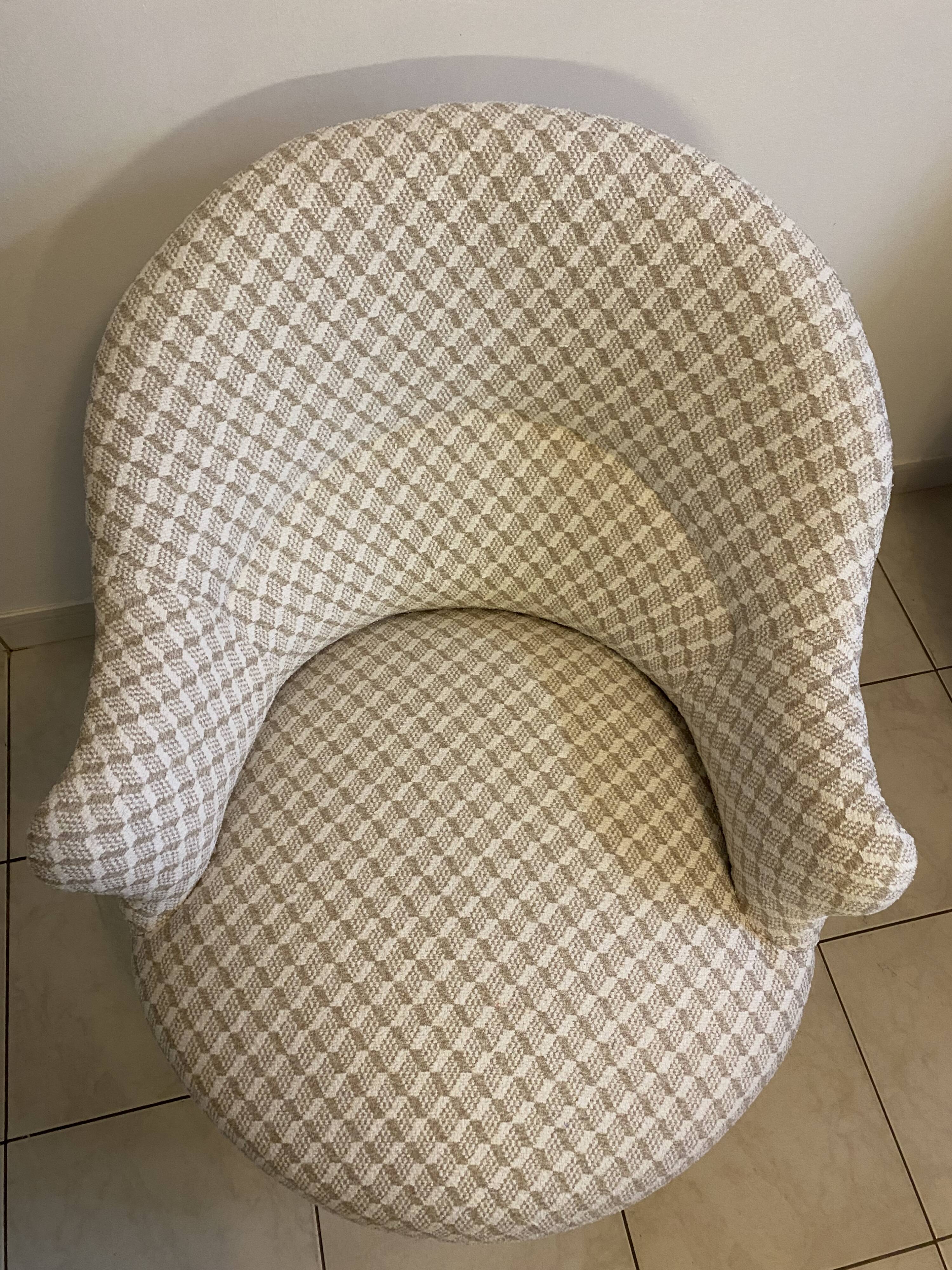 Frog chair