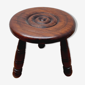 Tabouret tripode