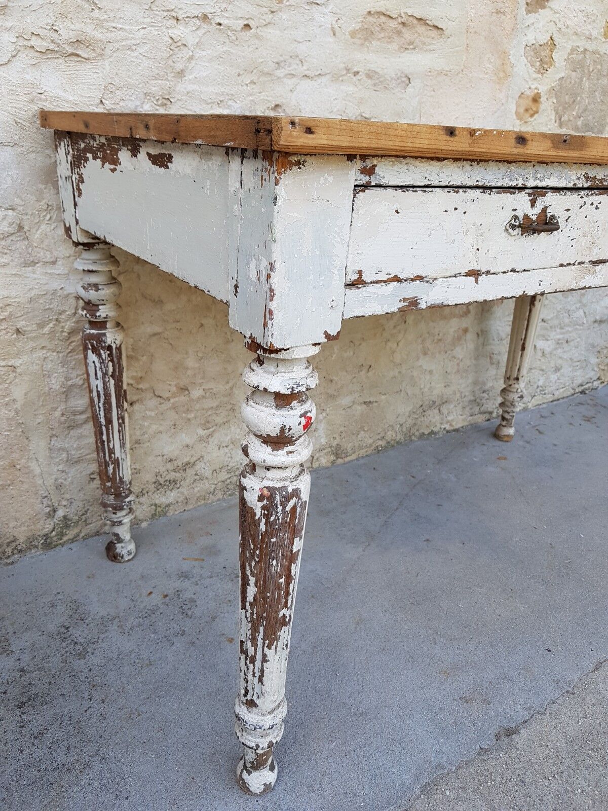 Former office Napoleon turned wood patina white