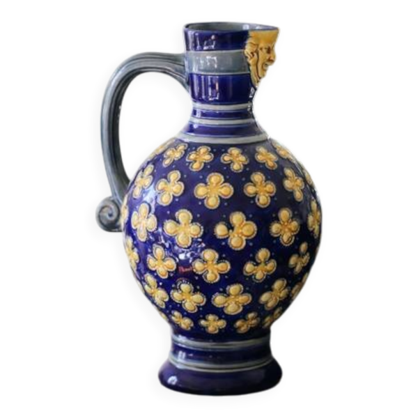Aiguière en majolique néo-renaissance Minton Angleterre 1870 — Beyit
