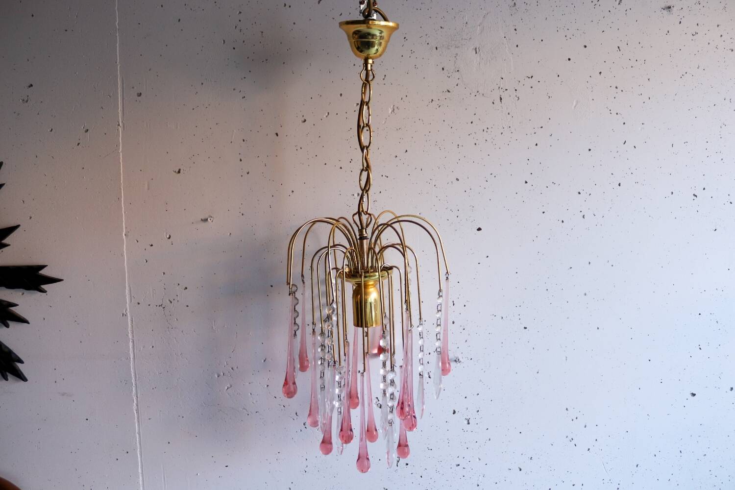 Murano crystal drop chandelier in pink