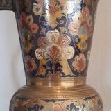 Imposing and beautiful pouring Indian origin