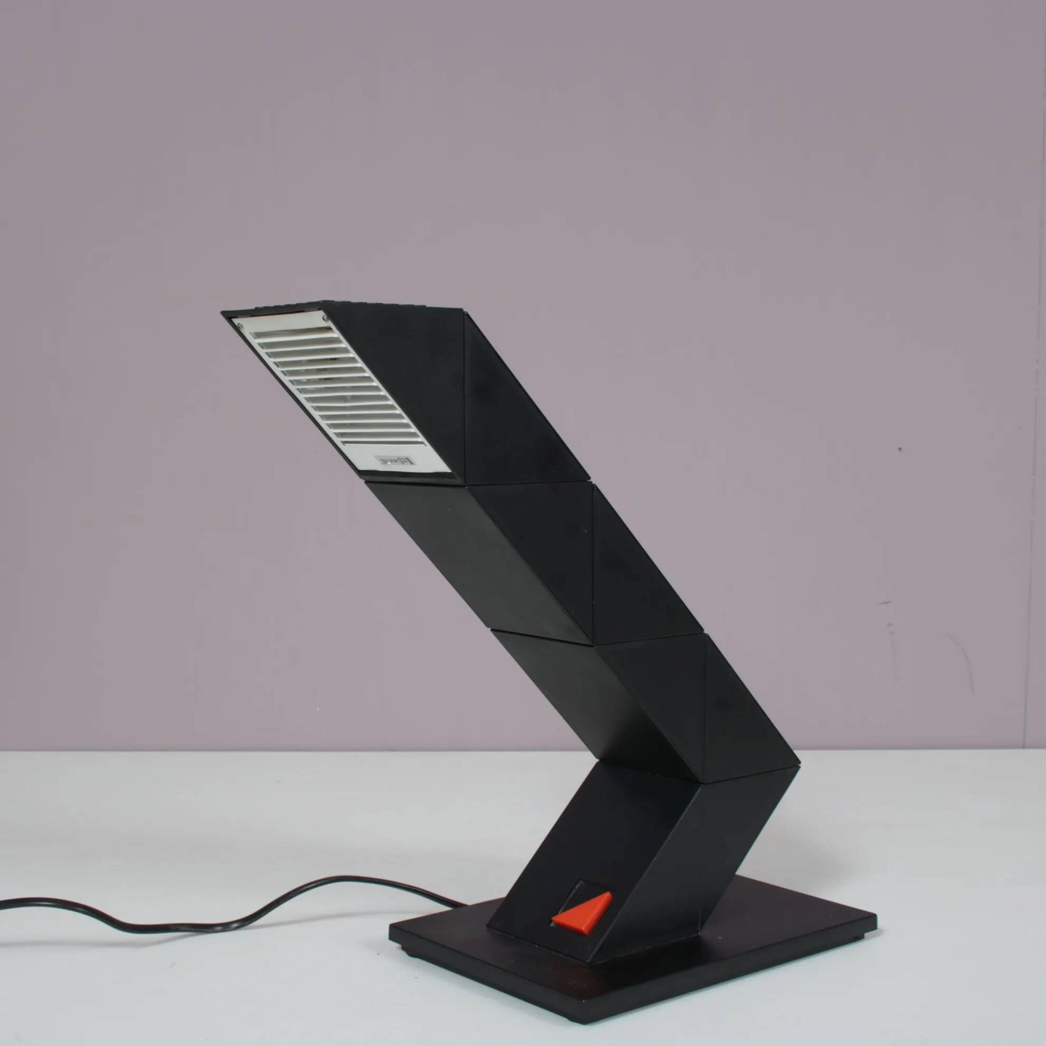 1980s "Zig Zag" desk lamp by Shui L. D. Chan for New Horizons, Hong Kong