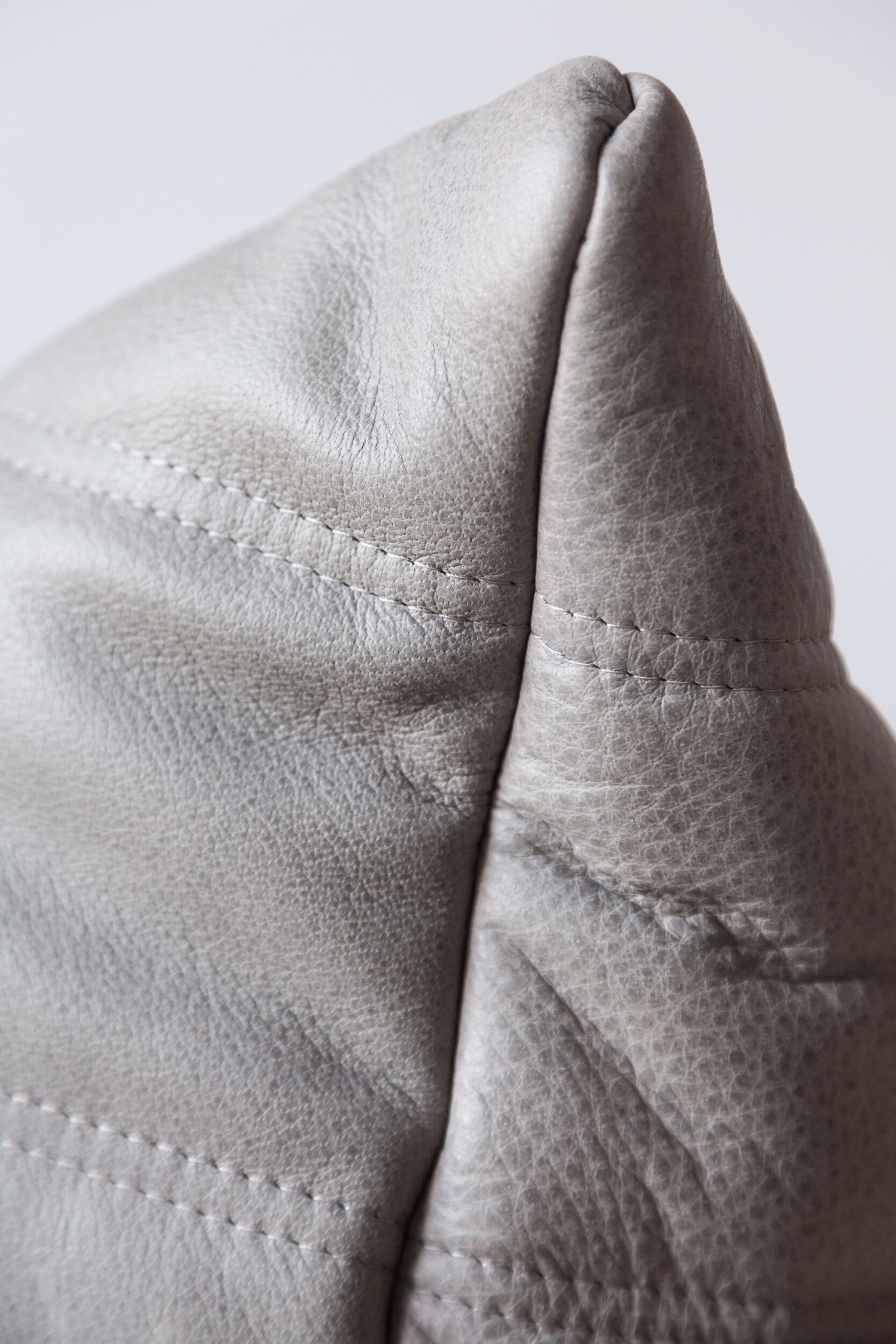 Set de Togo modèle dessiné par Michel Ducaroy 1973