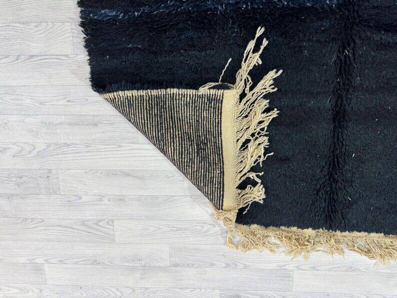 Colorful handmade Azilal rug size 150 x 250 cm