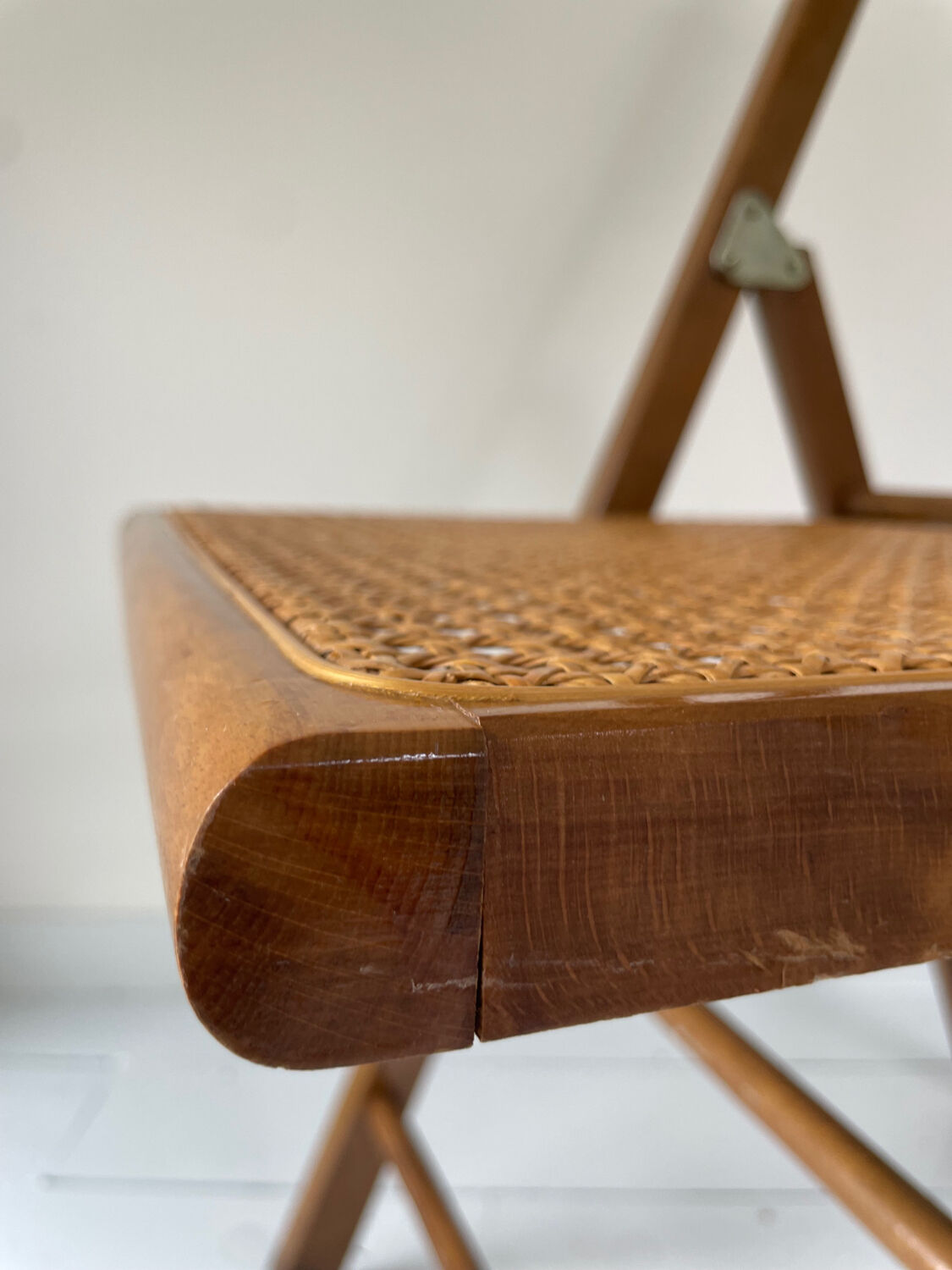 Folding canning chairs