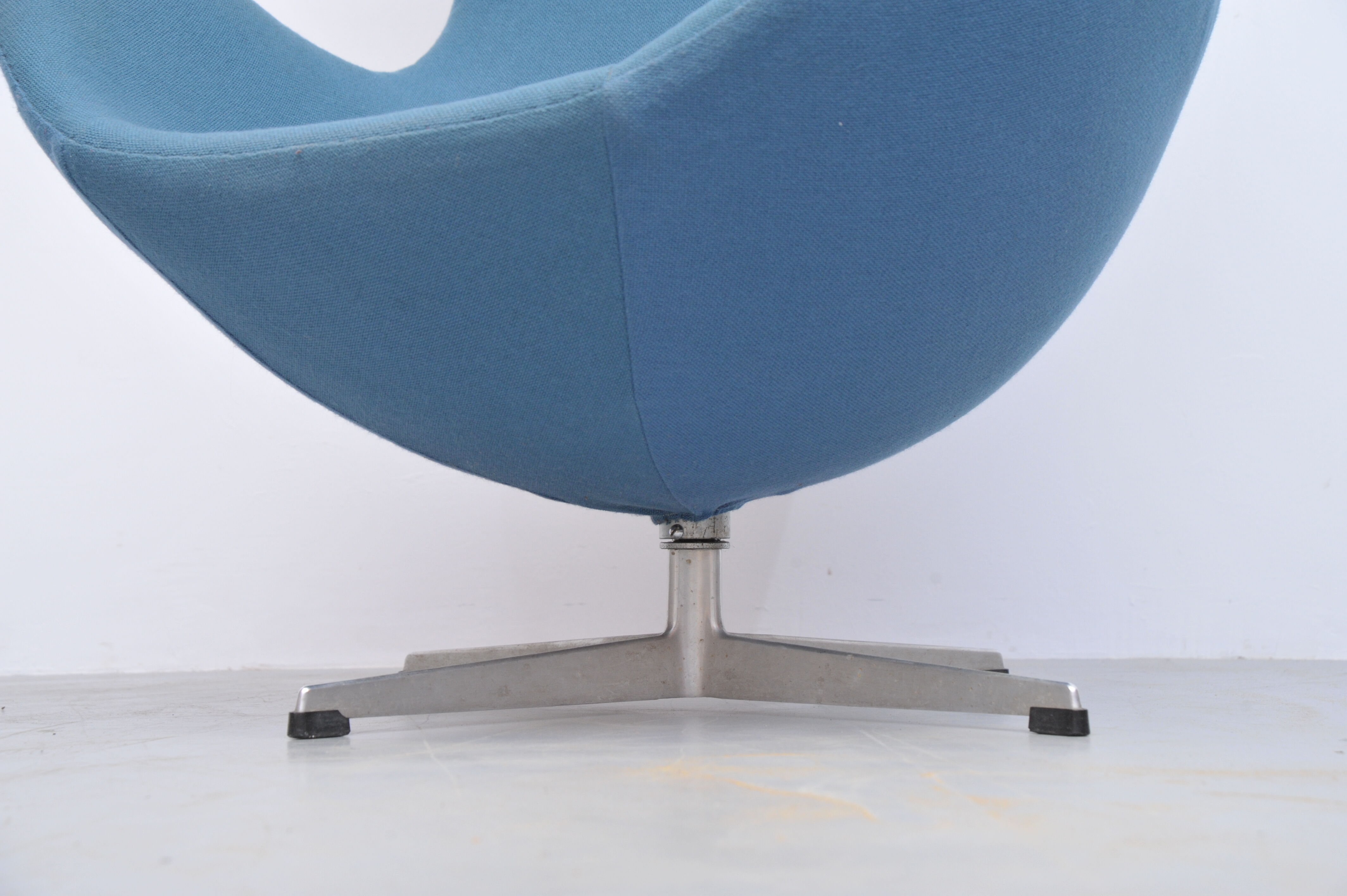 Arne Jacobsen egg armchair from 1961