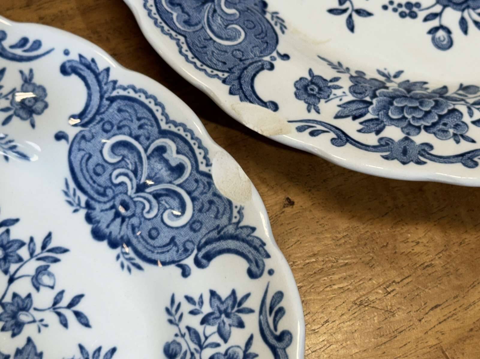 English porcelain service Ridway Staffordshire from the 1980s.