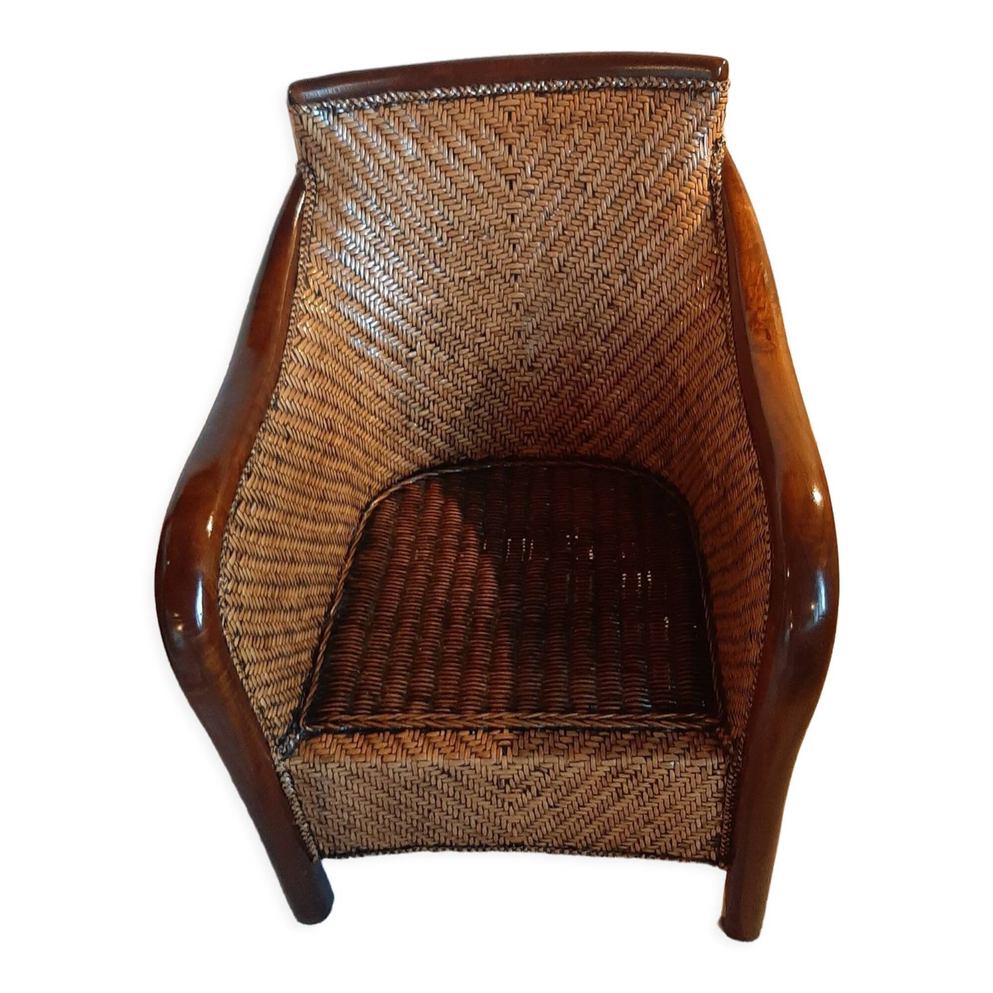 Fauteuil rotin tressé et bois exotique
