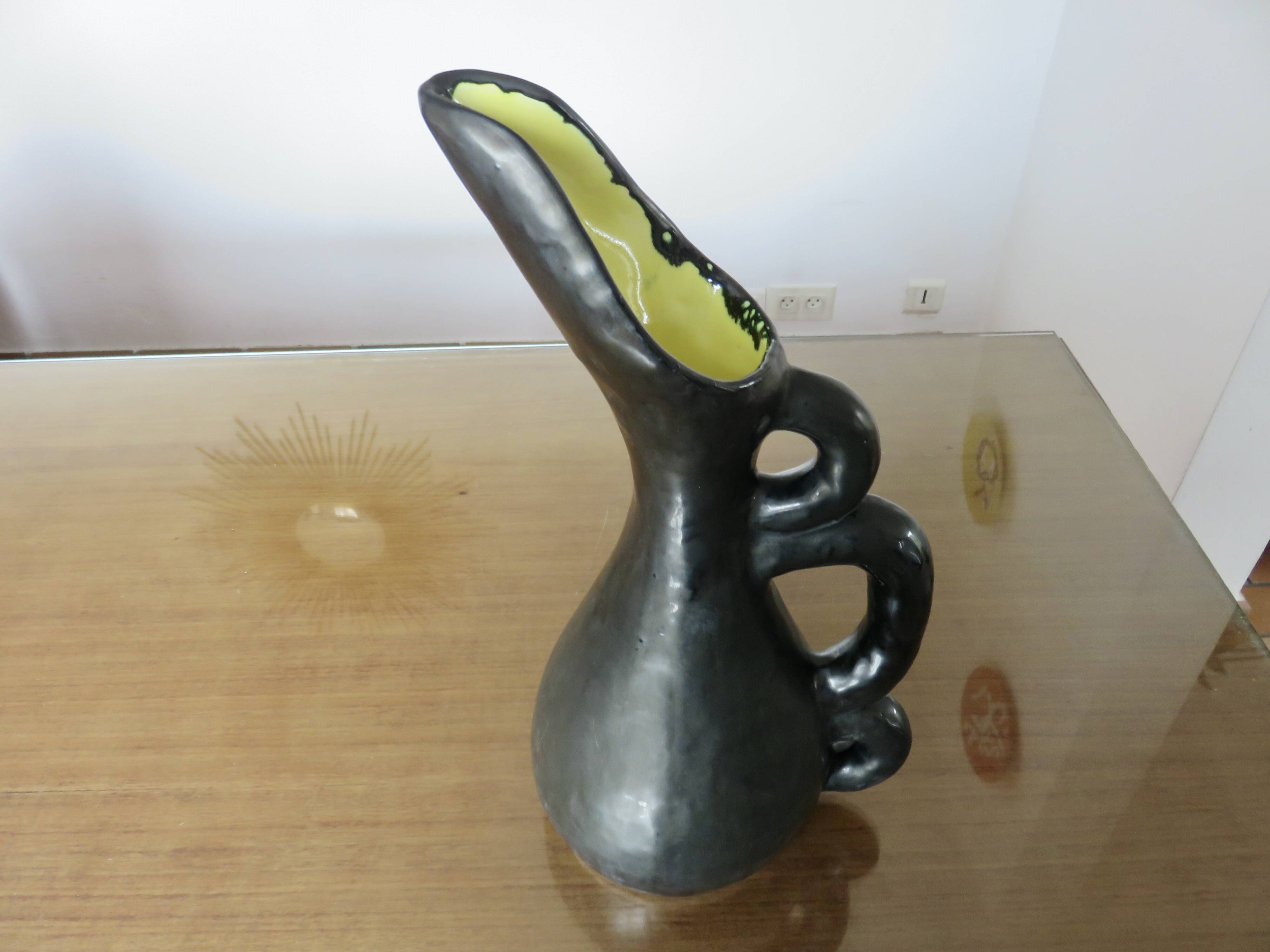 Large Ray Camart vase, Vallauris, free-form in matte black ceramic, 1950