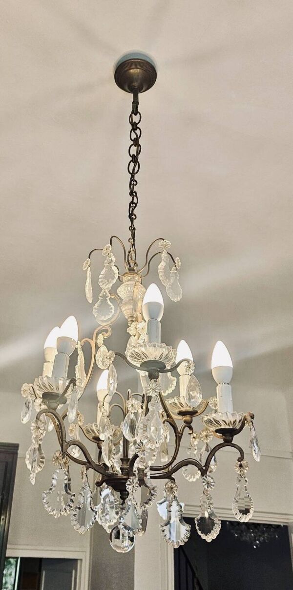 Lustre à pampilles style Louis XV – 6 feux – métal patiné