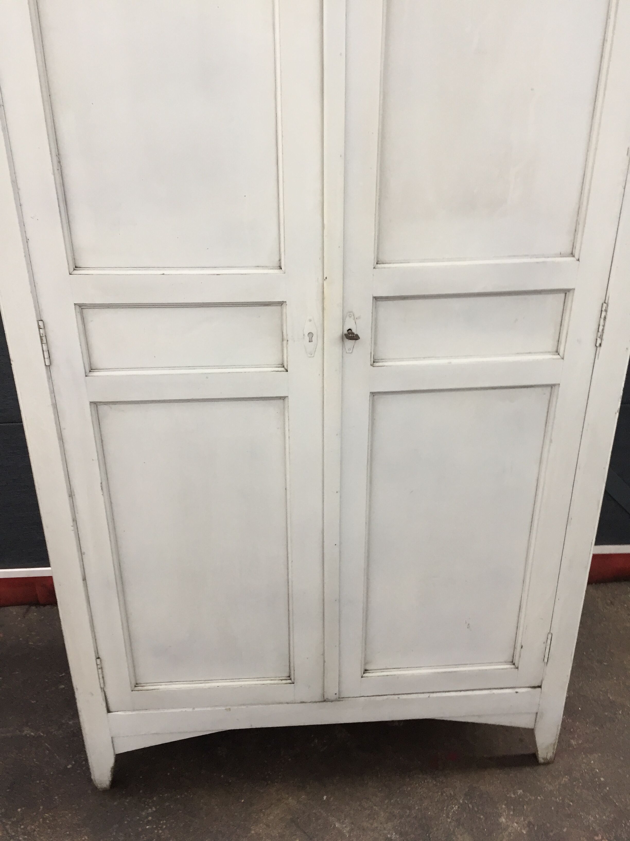 Cabinet Paris vintage