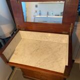 Railway-style bathroom furniture from the 1930s/40s.