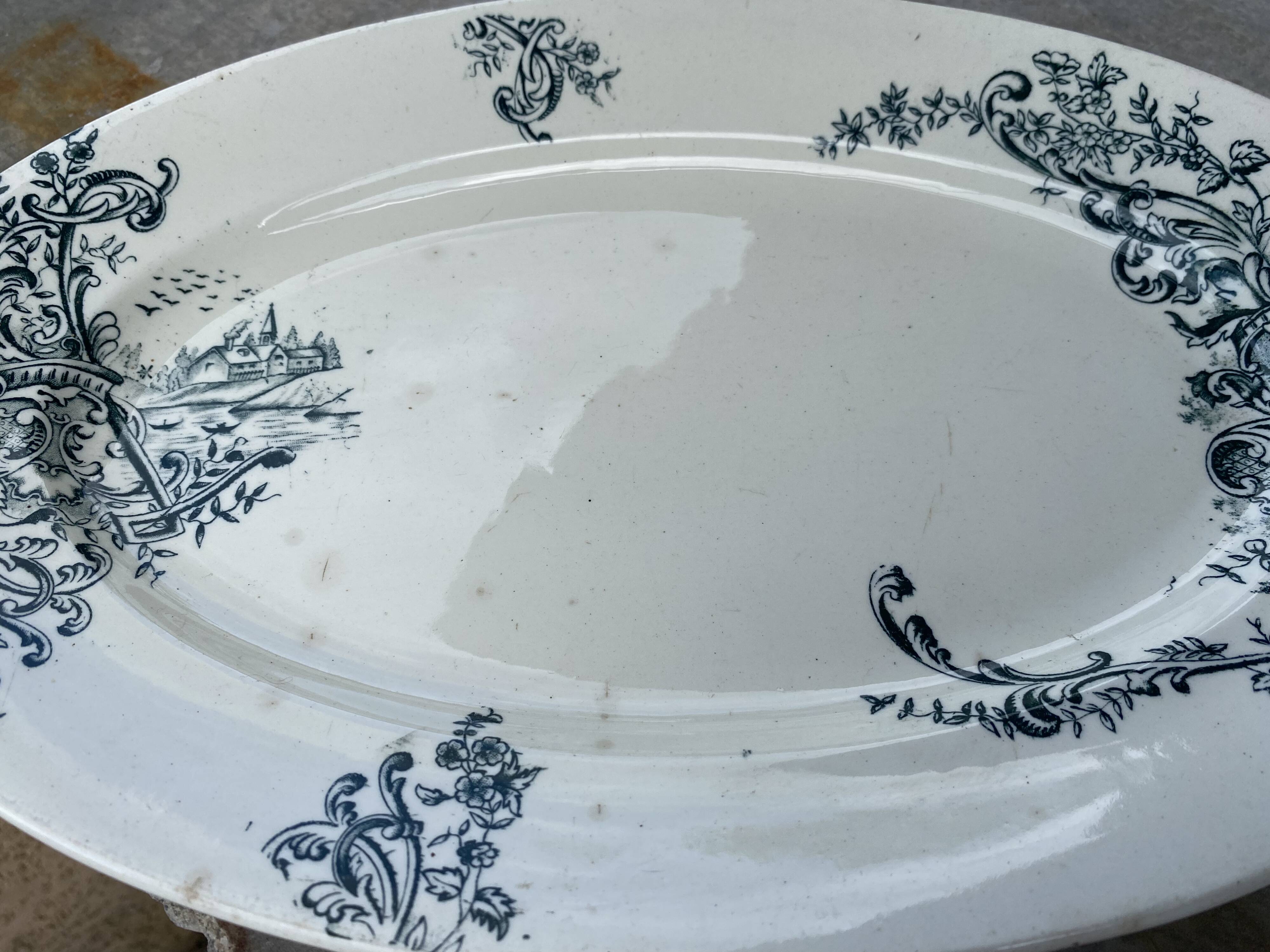 Antique oval serving platter – "Louis XV" model