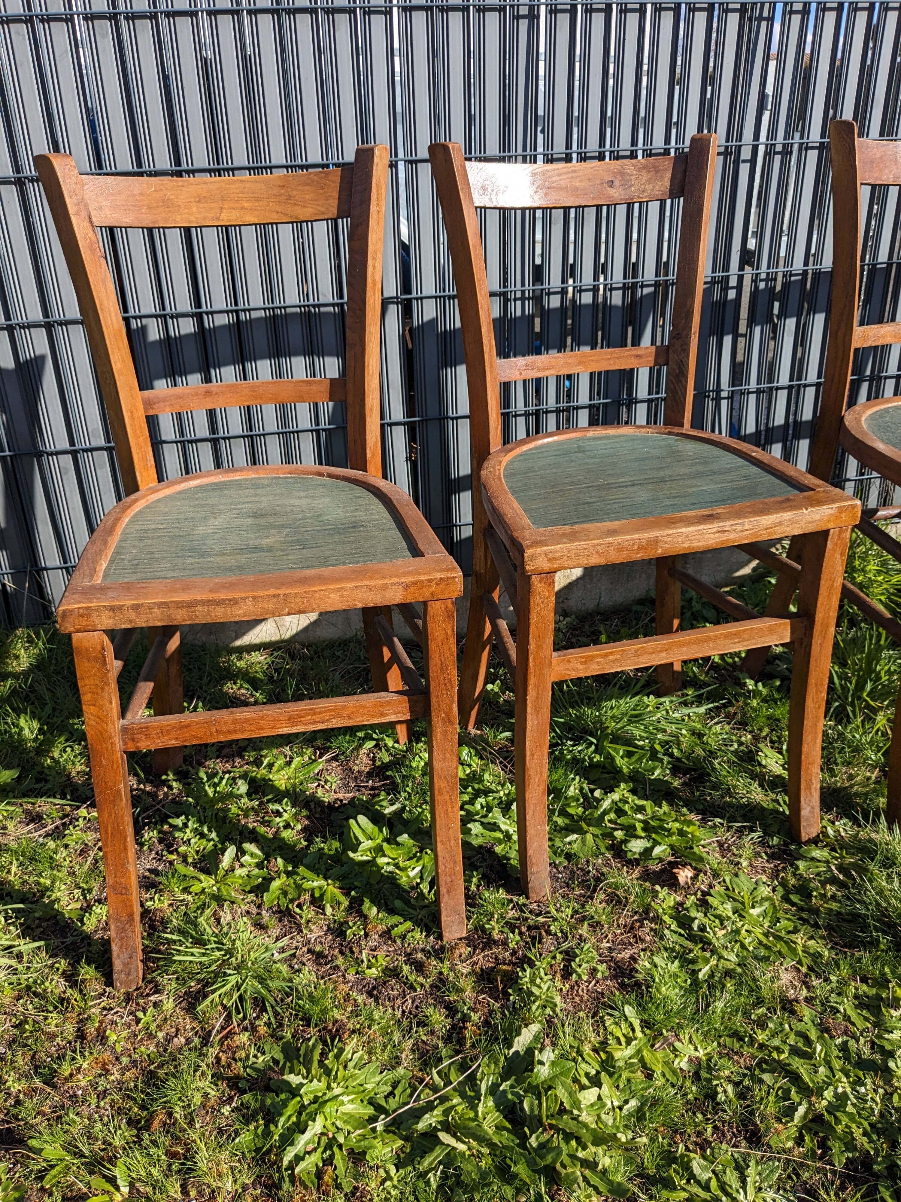 Set of 4 vintage bistro chairs