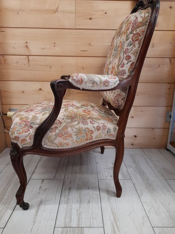 Paire de fauteuils style régence