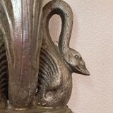 Empire-style Art Deco wall lamp in silver patinated bronze with swan decoration and frosted glass pink