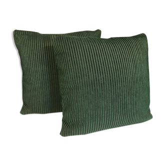 Velvet cushions