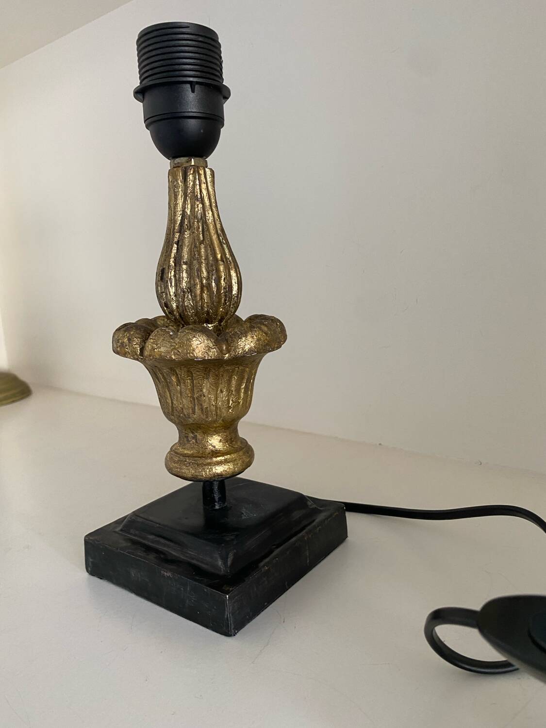 Trianon lamp by Mis en demeure