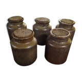 5 pots à épices en grès