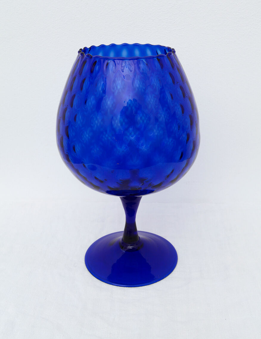 Large vase blue glass king