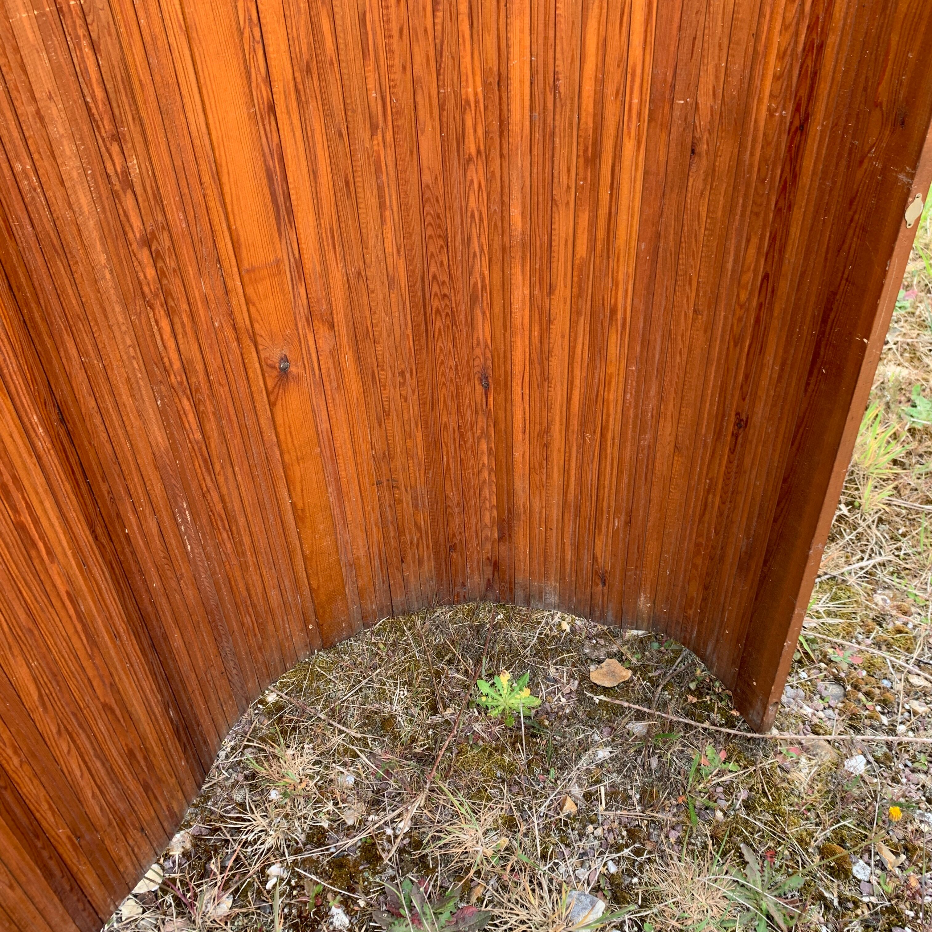 SNSA screen in pitchpin slats genus Baumann