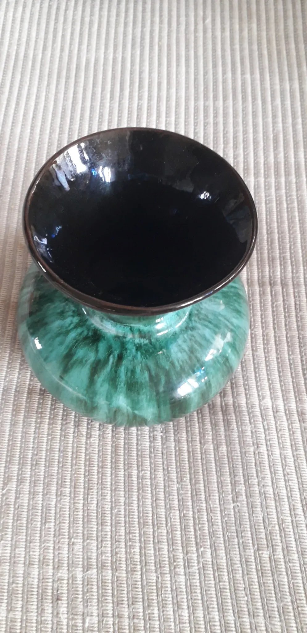 Vintage vase signed BMP Canada