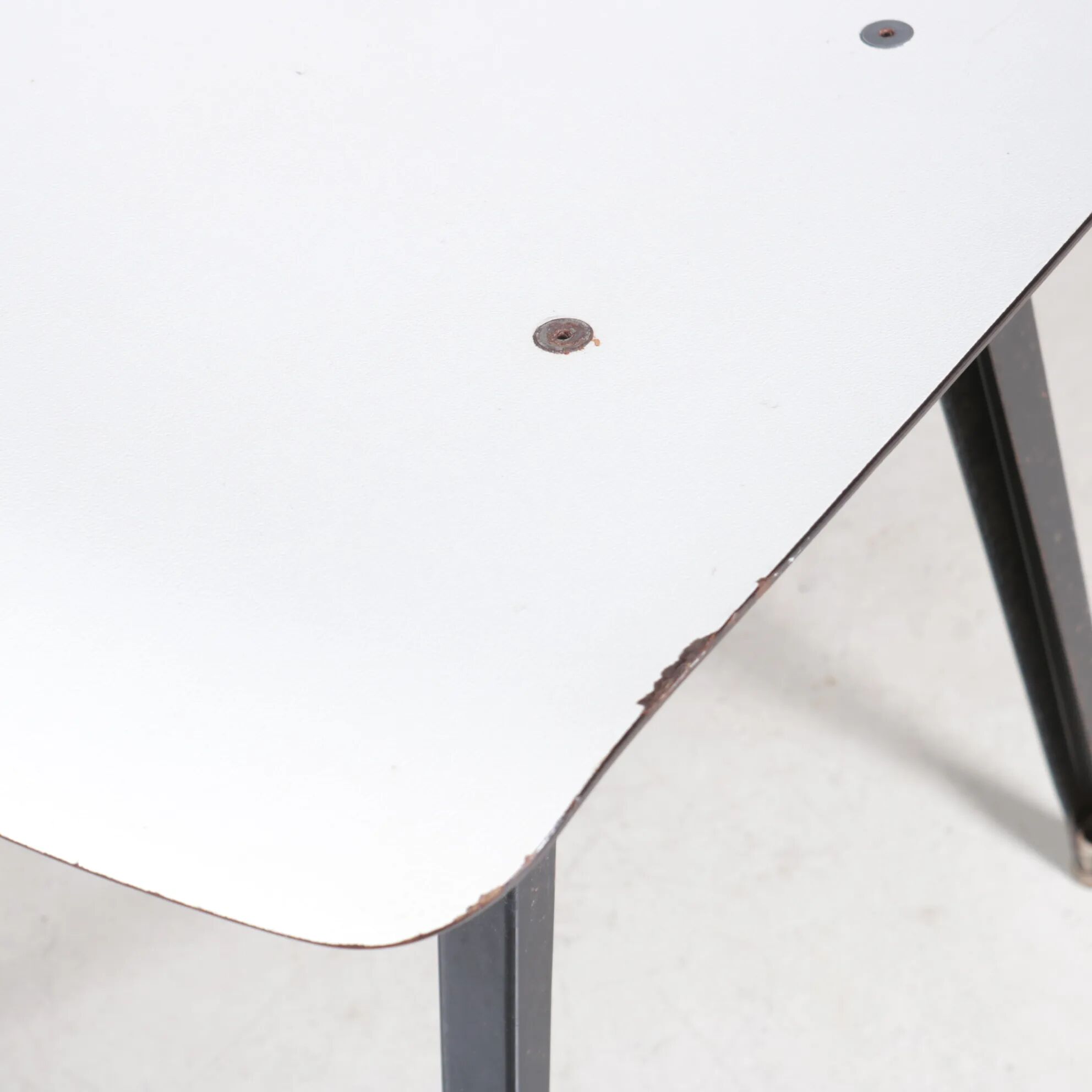 1950s Result chair black/white Friso Kramer Ahrend-De Cirkel