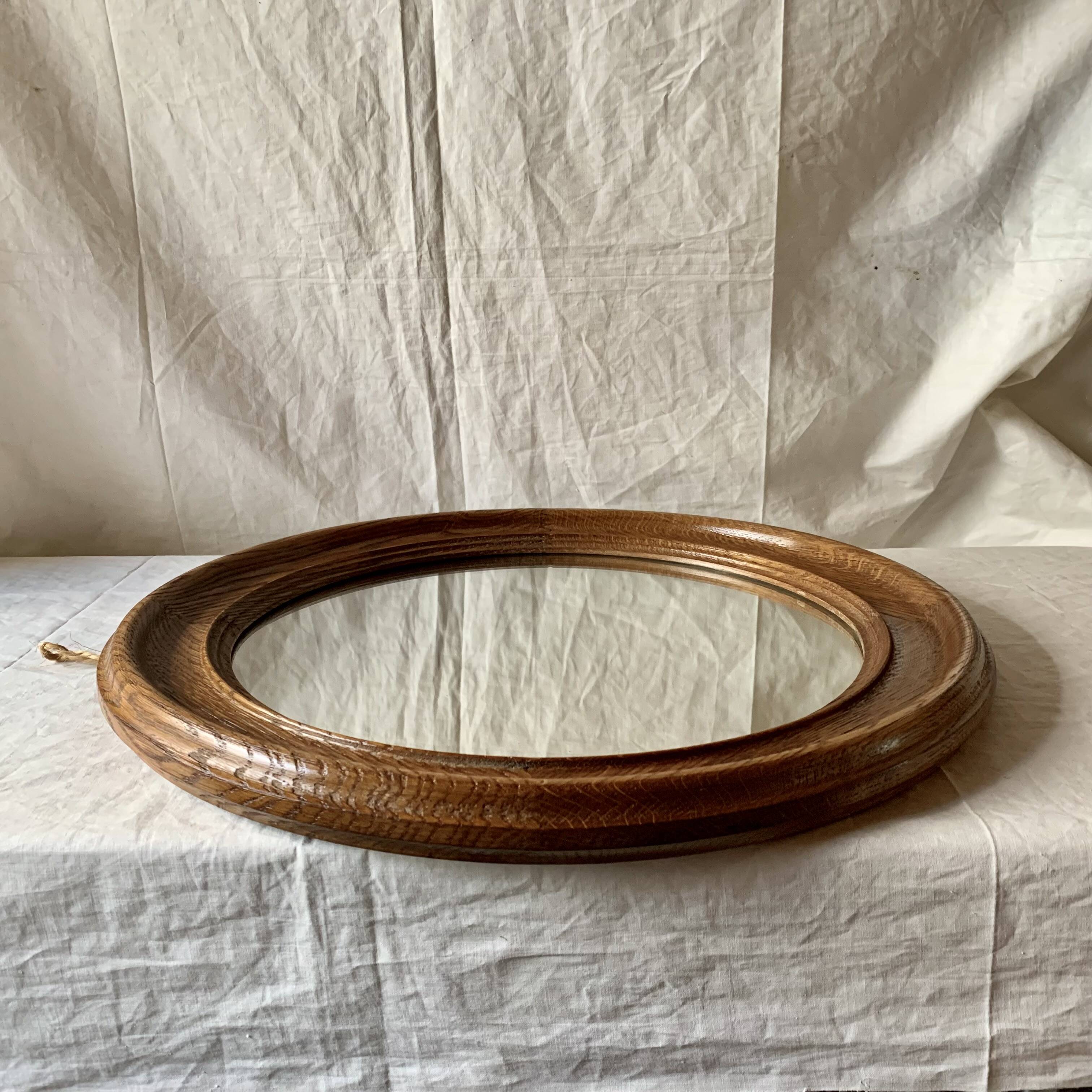 Old round wall mirror in solid wood - 51 cm