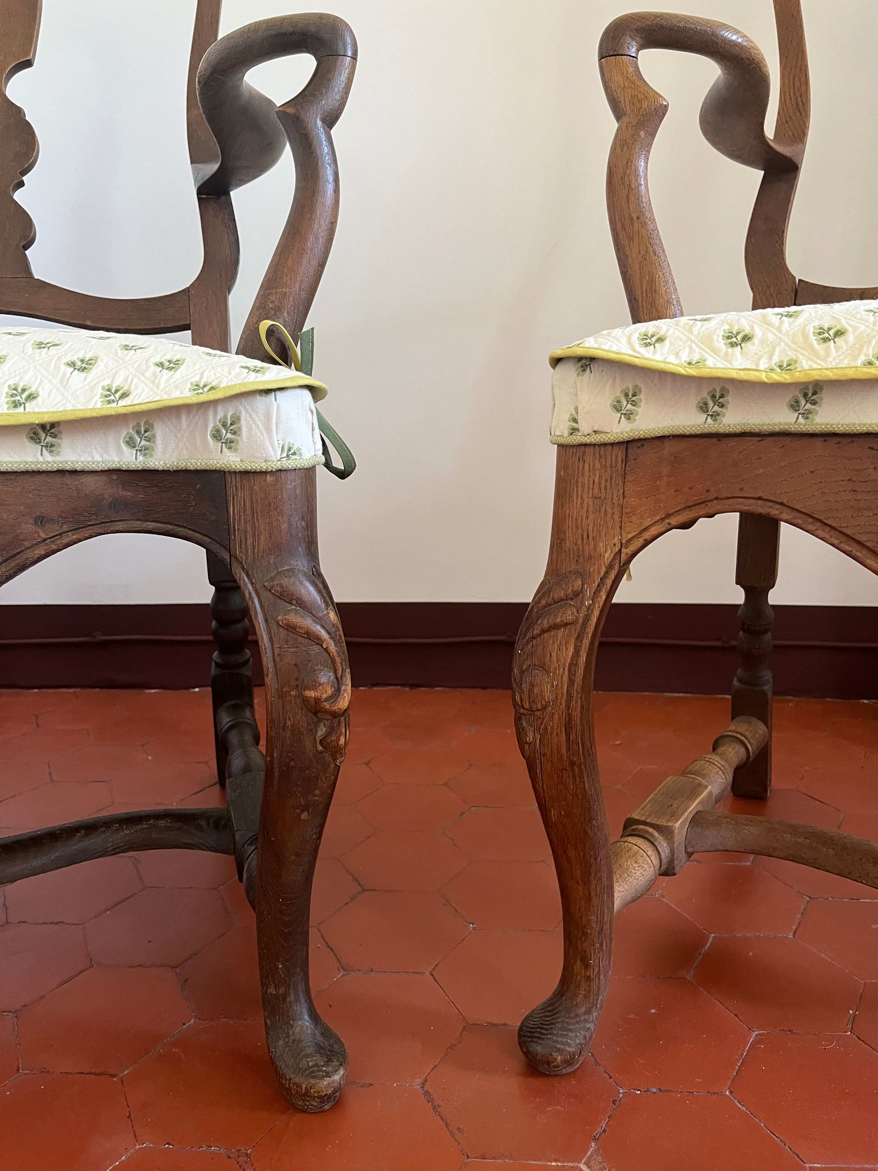 Paire de fauteuils style anglais Chippendale