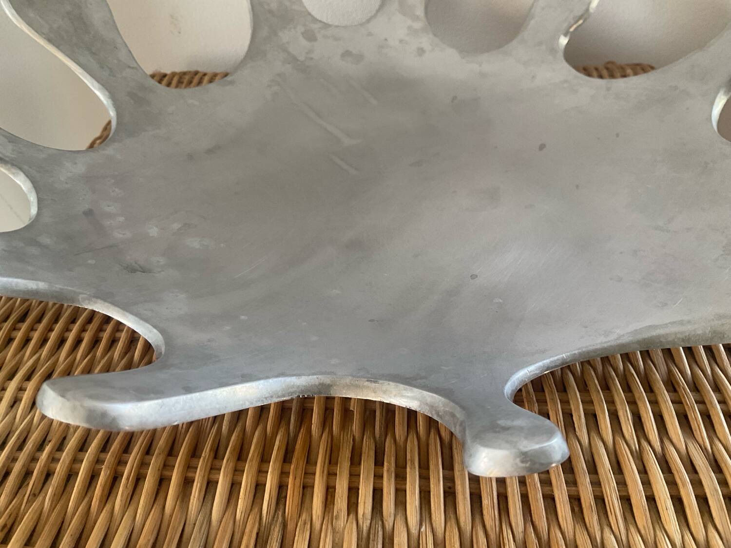 Aluminium "Splash" design catch-all tray