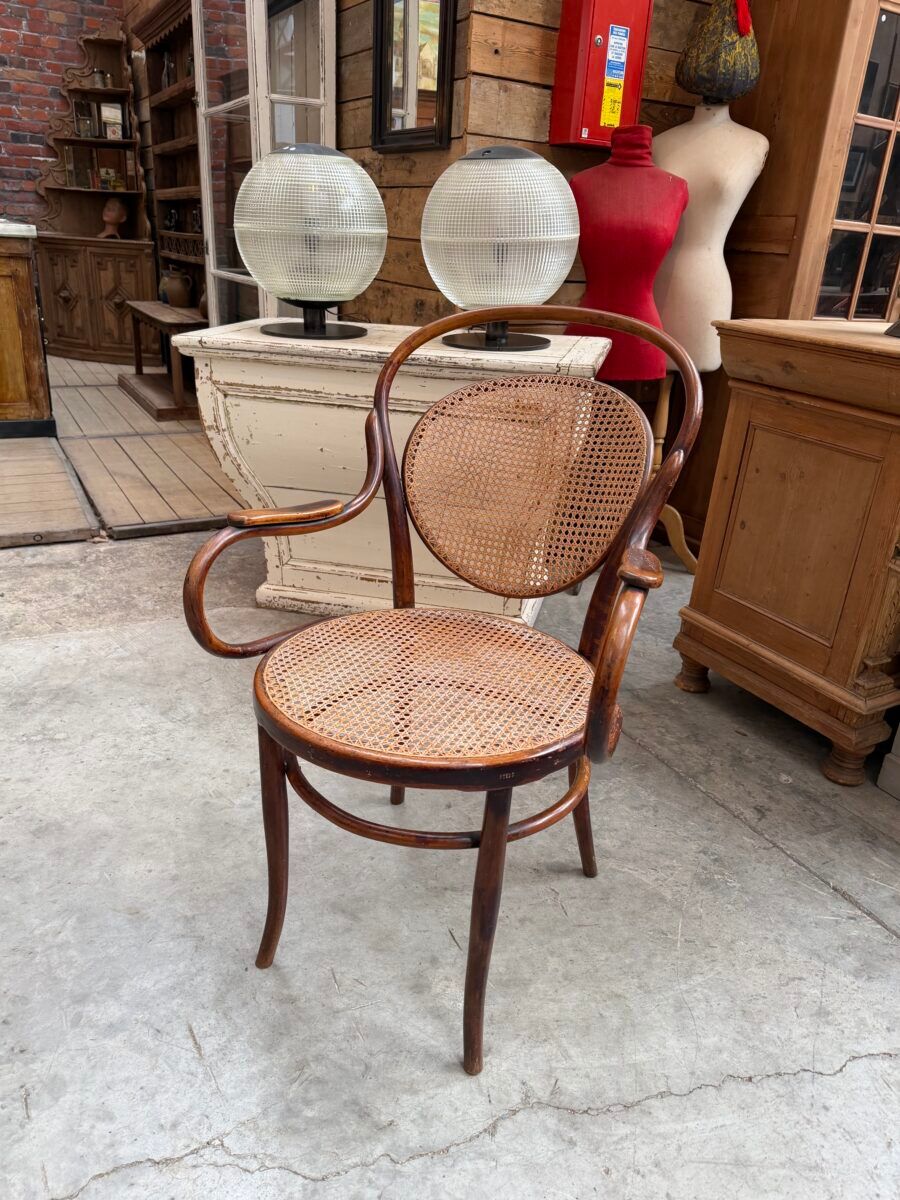 DLG Thonet armchair
