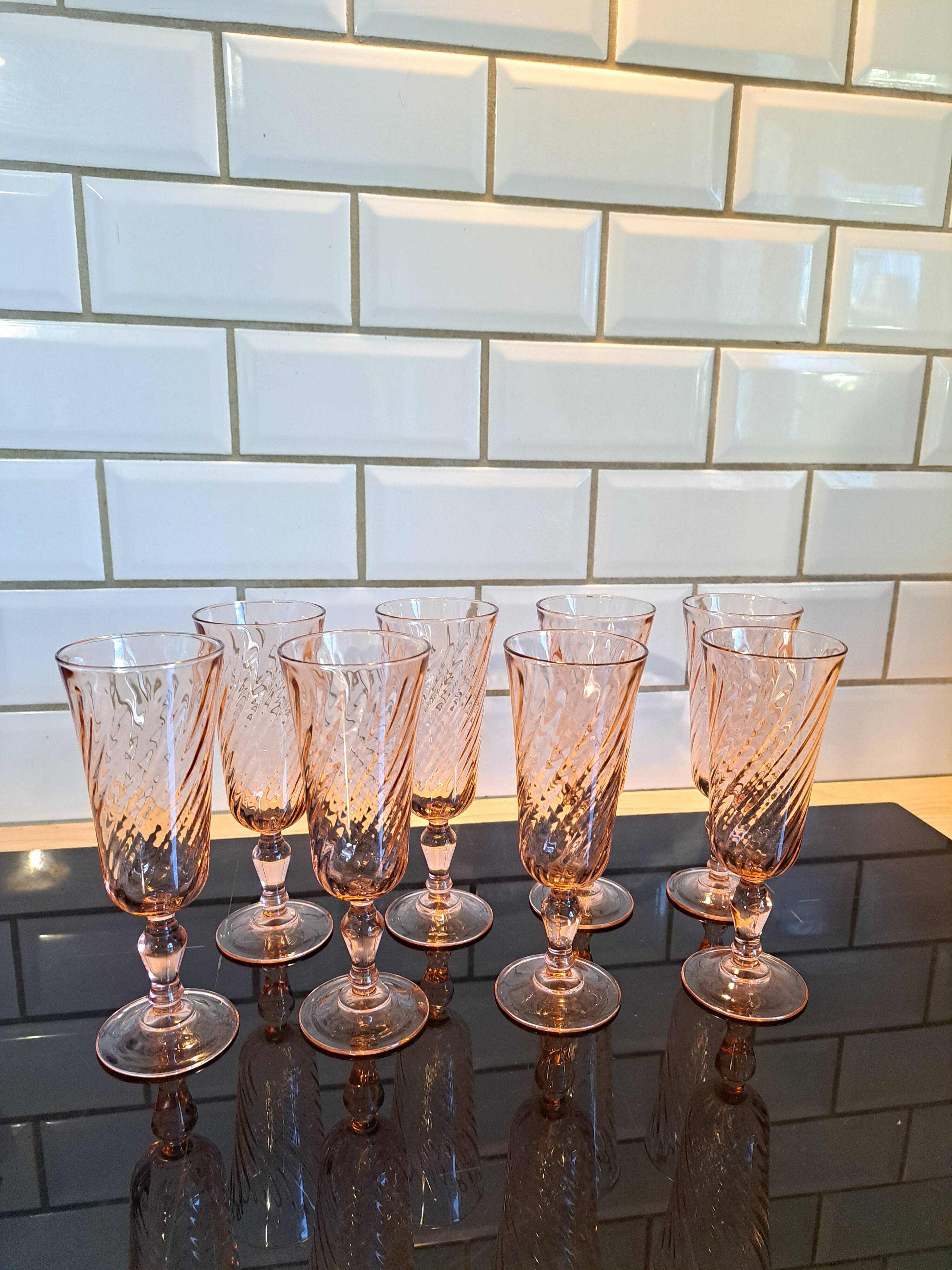 8 Rosaline champagne flutes