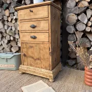 Solid wood chiffonier / Storage furniture