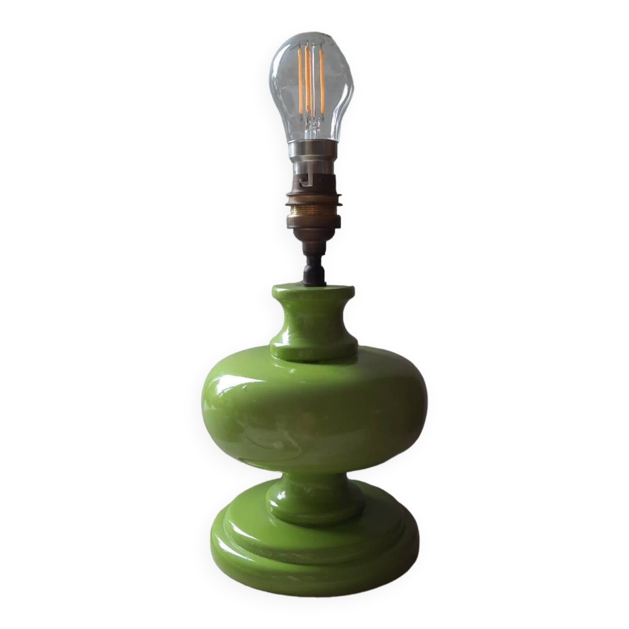 Vintage apple green table lamp