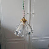 Holophanous suspension