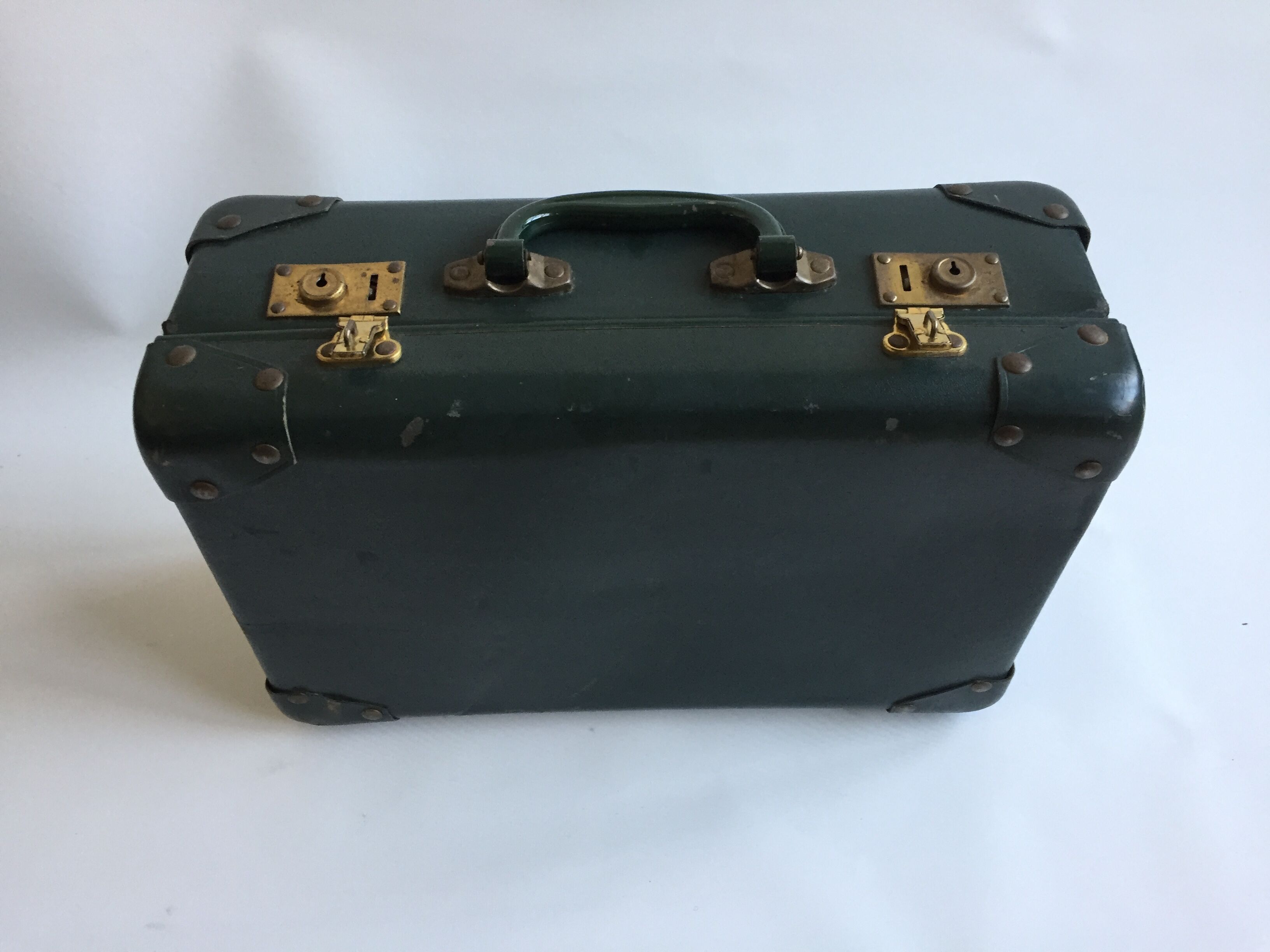 Valise vintage verte