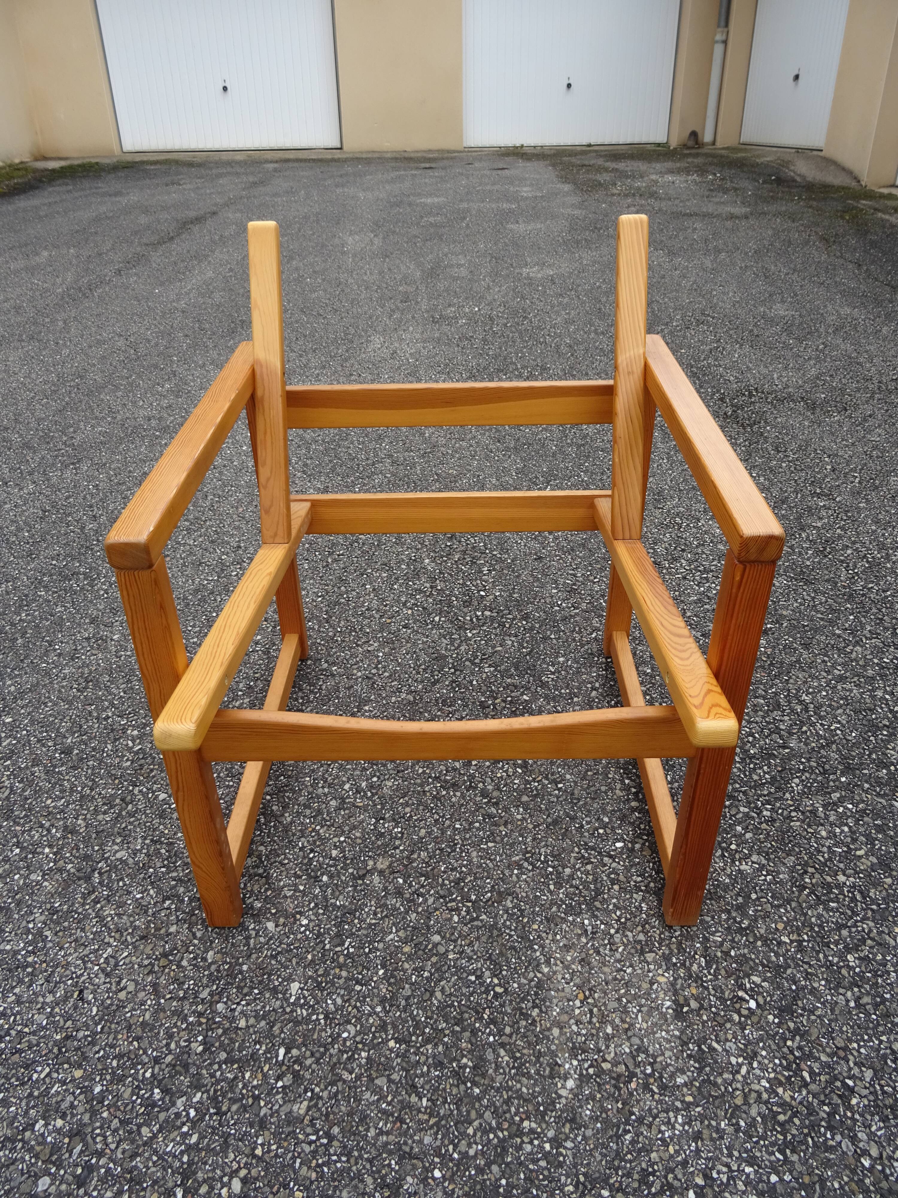 Paire de fauteuils style scandinave, années 70-80