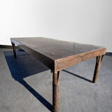 Table en acier