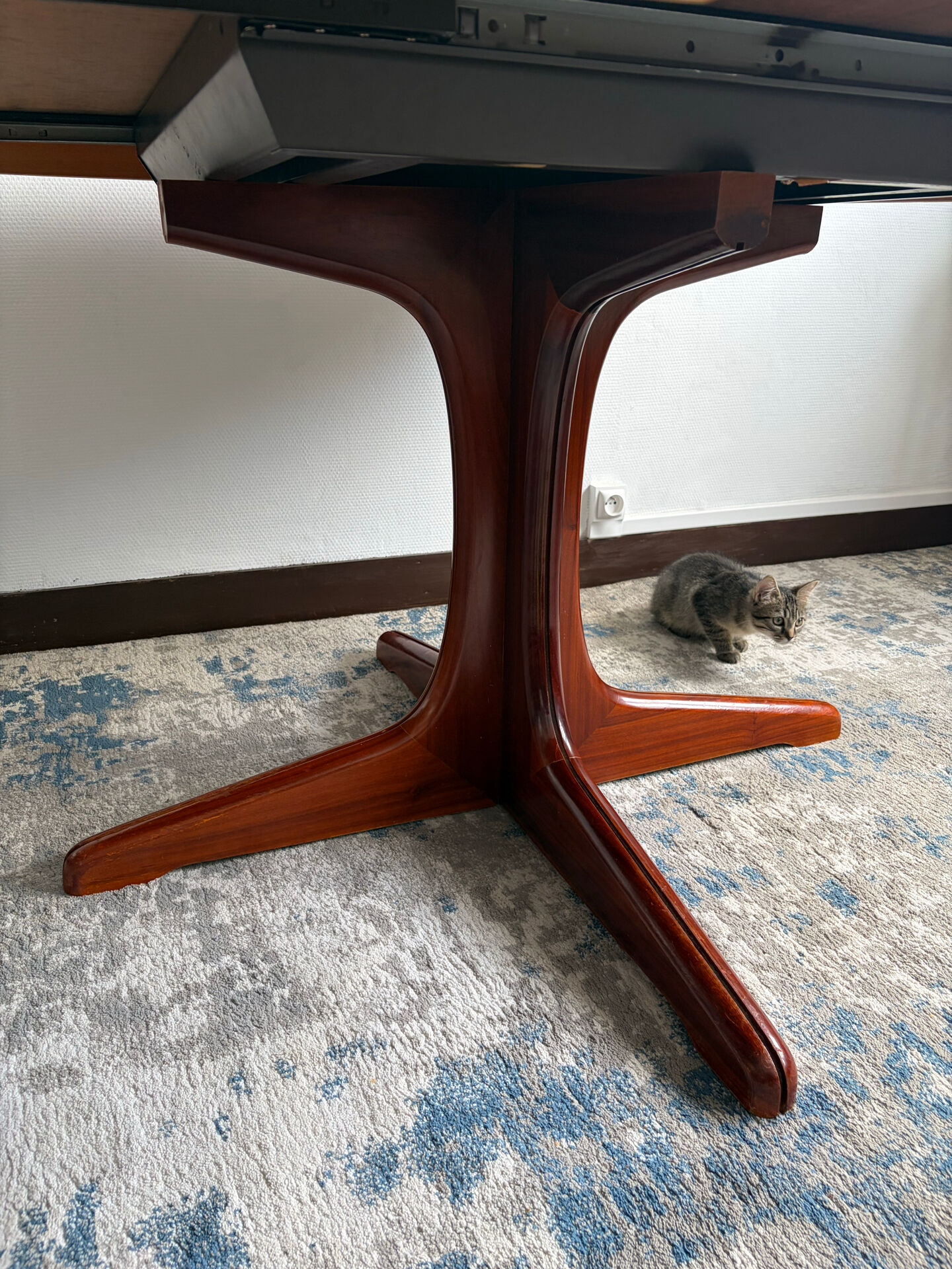 Extensible Baumann table
