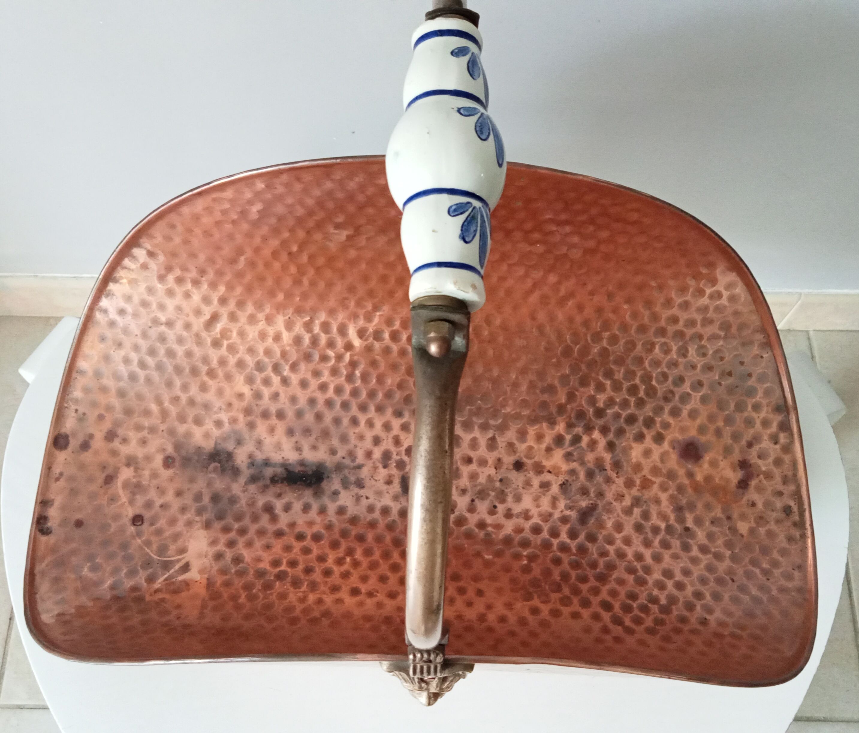 Old log holder in copper and brass