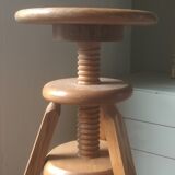 Vintage oak screw set