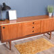 Enfilade retro en teak Elliots de Newbury EON