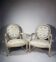 Paire de fauteuils de style Louis XVI